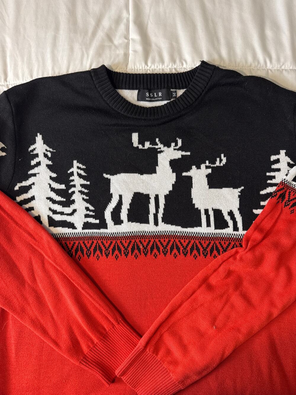SSLR Men’s Red Black Reindeer Christmas Sweater Size M Winter Knit Pullover